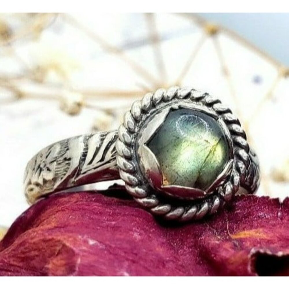 Sterling silver labradorite floral crystal ring handmade 925 ooak ring